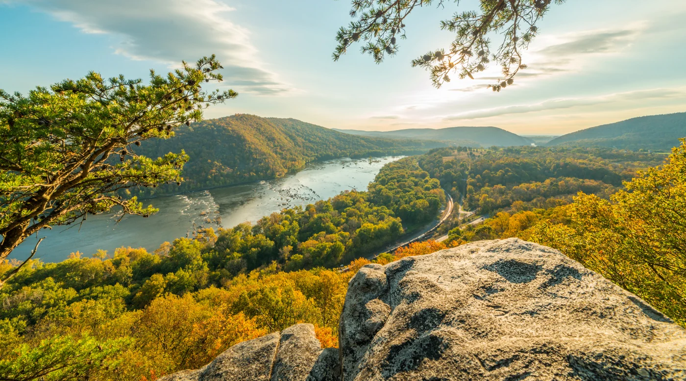 Weverton Cliffs (Fall Foliage Hike) — photograph 5