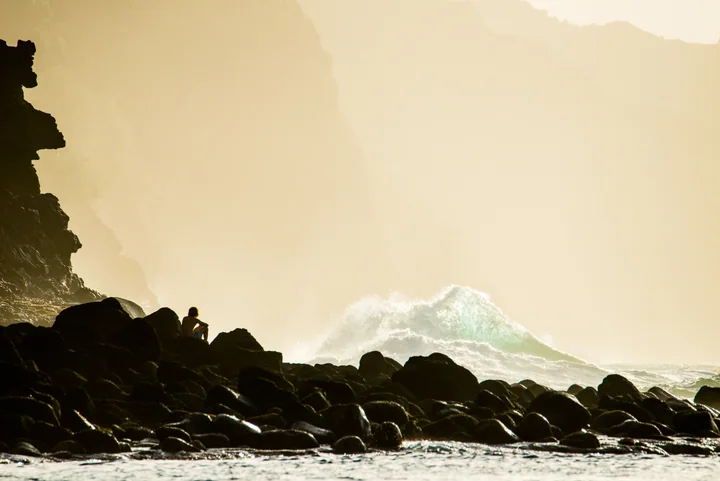 Breaking against the Rocks — Kauaʻi, Hawaii