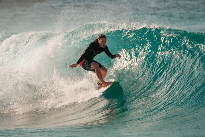 Surfing Hāʻena — Kauaʻi, Hawaii