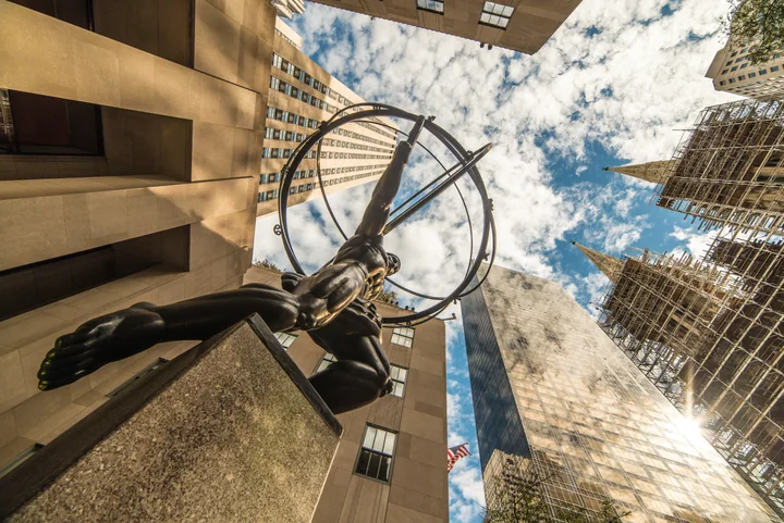 Atlas and the City — New York, USA