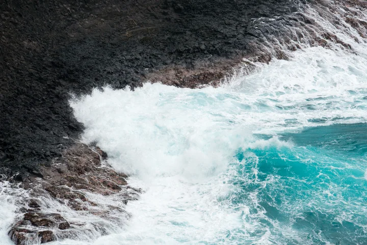 Turquoise Surge — Kauaʻi, Hawaii