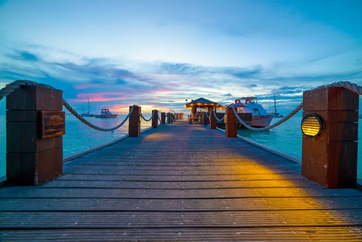 Palm Beach Pier — Aruba