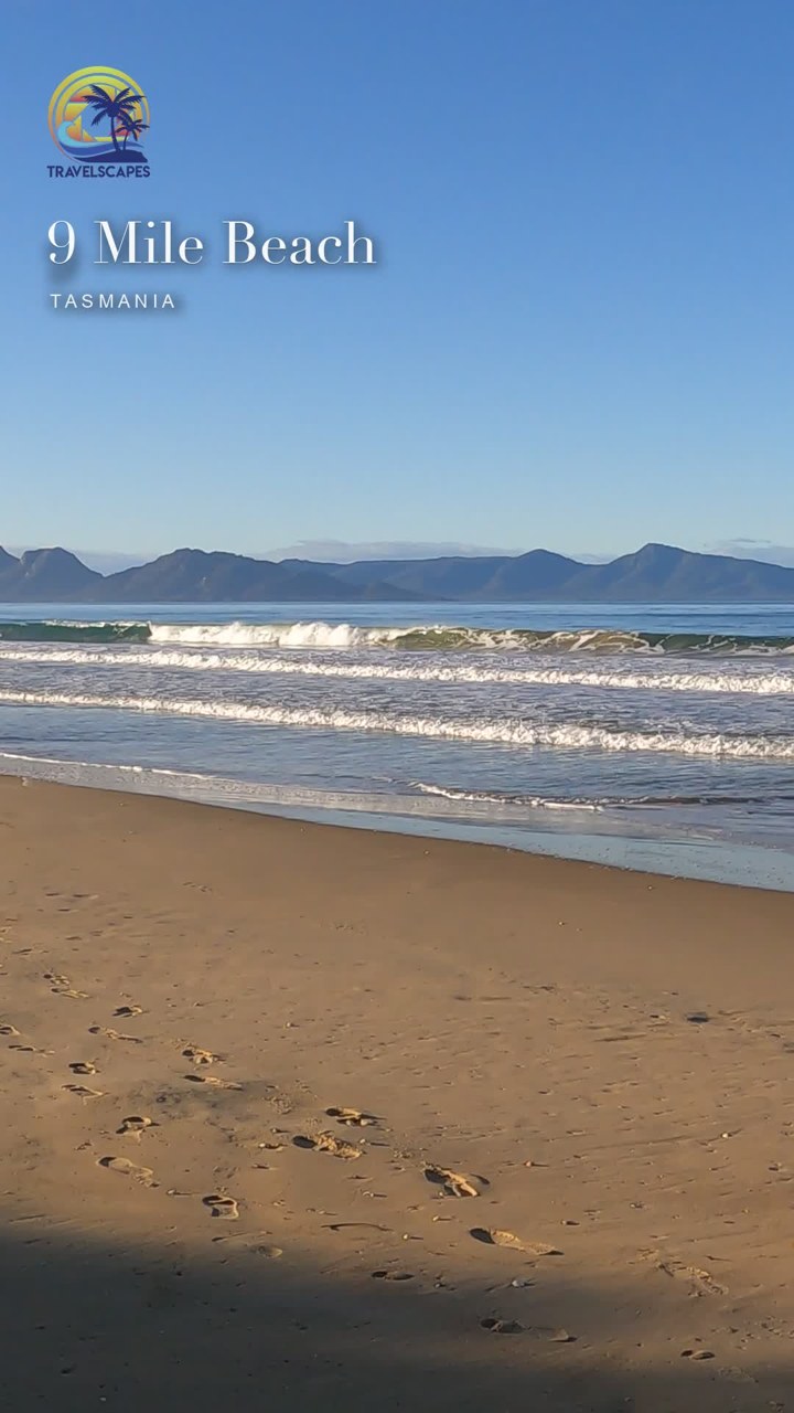 A Quiet Walk on Nine Mile Beach | Tasmania